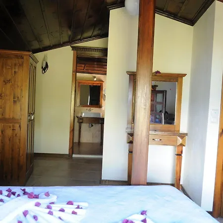 Loca Otel 5*