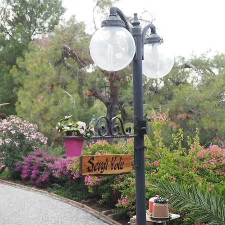 Loca Ξενοδοχείο 5*