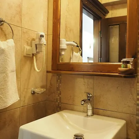 Loca Ξενοδοχείο 5*