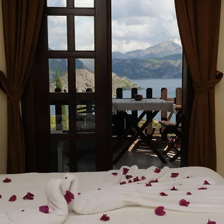 Loca Ξενοδοχείο Σελιμιγιέ